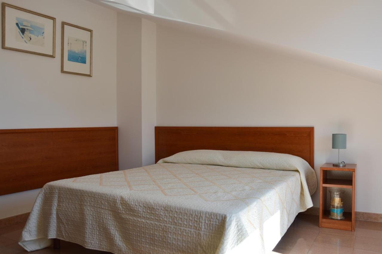 Hotel Isolabella Foce Varano Exterior foto