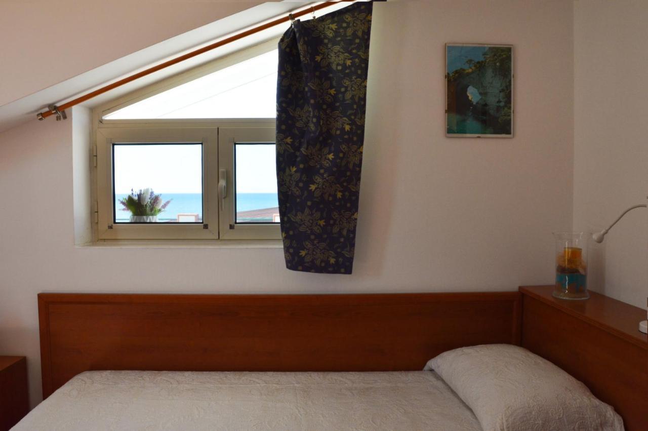 Hotel Isolabella Foce Varano Exterior foto